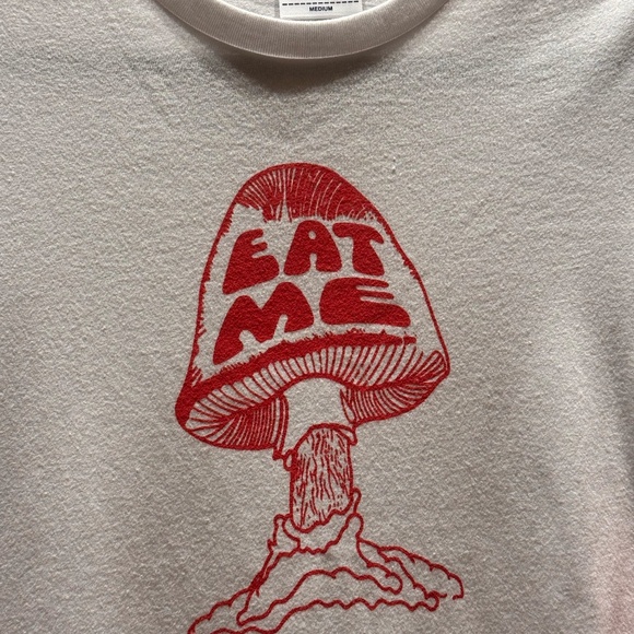 24hr Laundry Baby T - Picture 2 of 3